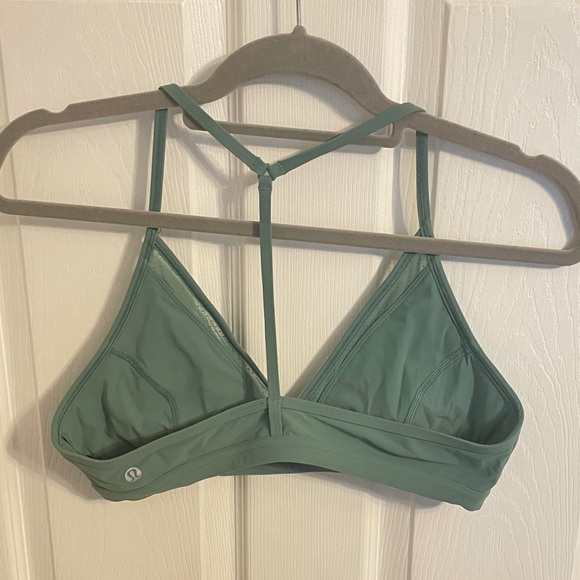 Green Lululemon Sports Bra - Picture 2 of 4